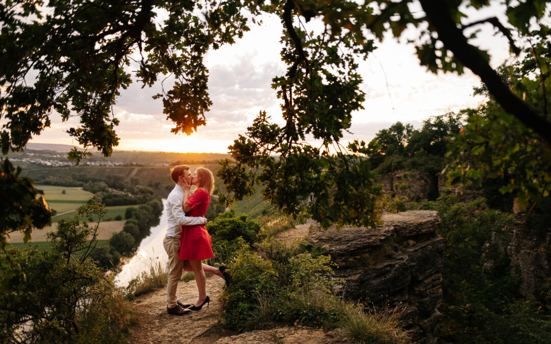 Xenia & Felix // Verlobungsshooting in den Hessigheimer Felsengärten